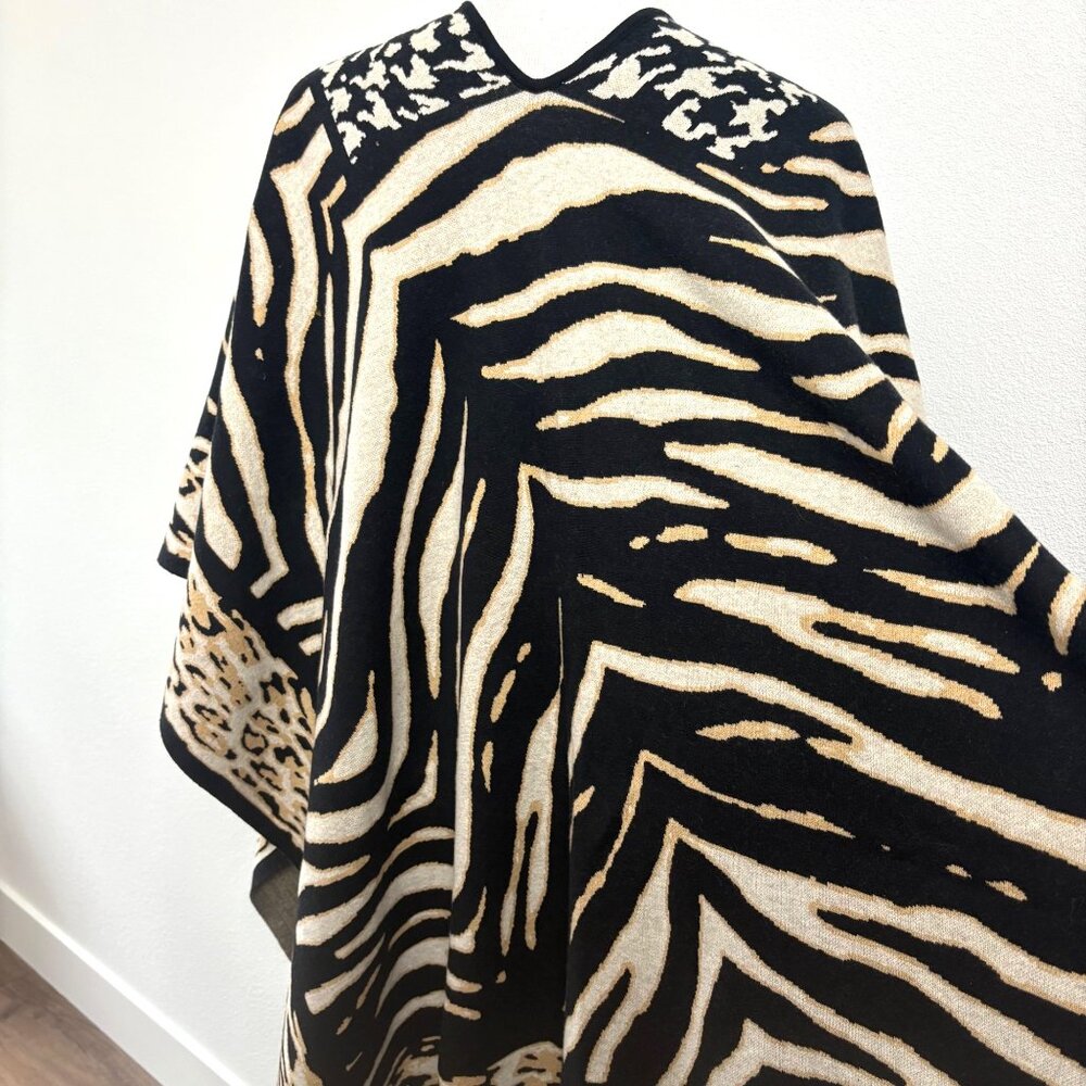 Chicos Zebra Print Open Poncho Wrap Os Cotton Bla… - image 4